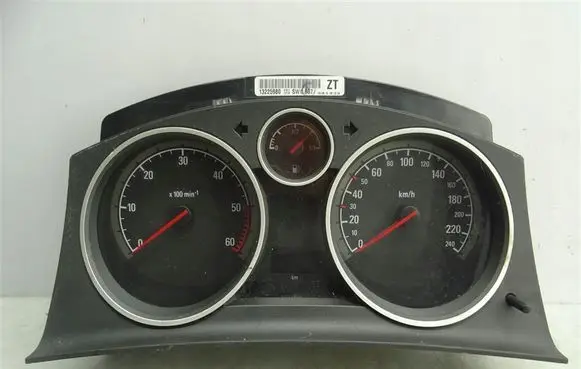 Opel Zafira B Speedometer (instrument cluster) 13225980