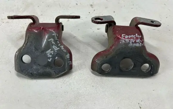 Subaru Forester SK Front door hinge set 60079SJ000 60079SJ020