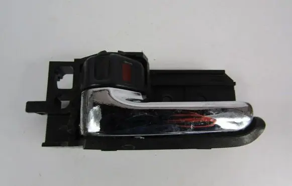 Toyota Avensis Verso Front door interior handle 