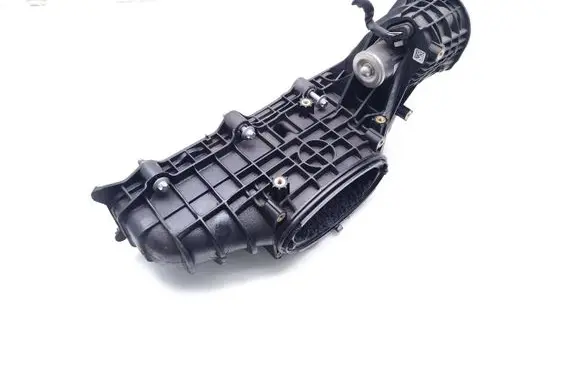 Mercedes-Benz E W212 Intake manifold A6510900037