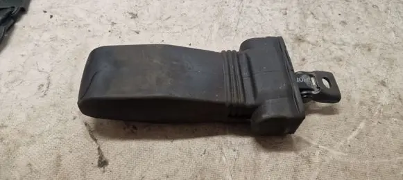 Audi Q3 8U Rear door check strap stopper 8U0837267