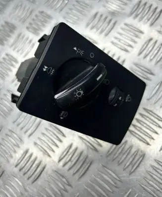 Ford Focus Light switch 4M5T13A024LA