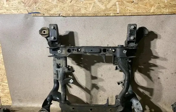 Mercedes-Benz GL X166 Front subframe A1663302100
