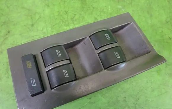 Audi A6 S6 C5 4B Quarter vent window switch 4B0959851