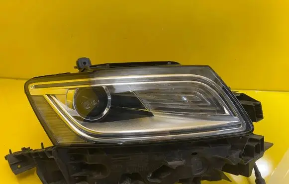 Audi Q5 SQ5 Headlight/headlamp 8R0941032