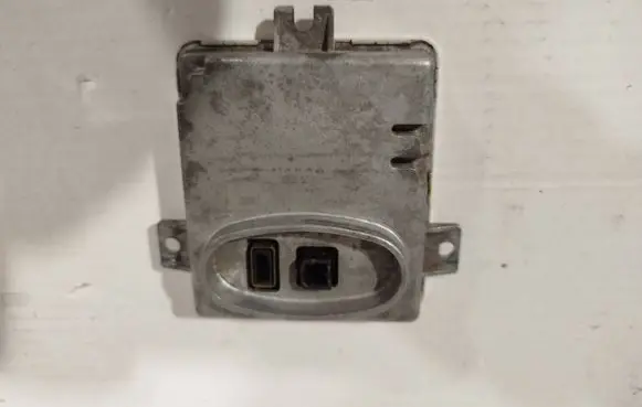 BMW 5 F10 F11 Xenon control unit/module 6948180 W3T13271