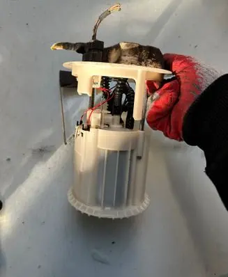 Citroen C3 In-tank fuel pump 321121
