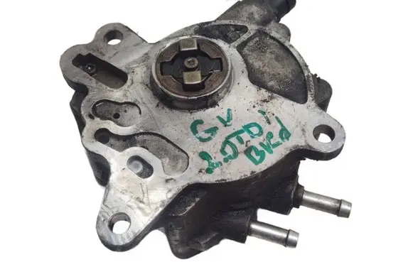 Volkswagen Golf V Vacuum pump 03G145209 230404C1