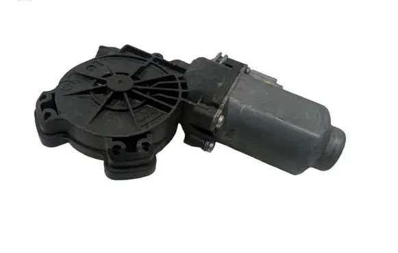 Peugeot 207 Front door window regulator motor 400912D