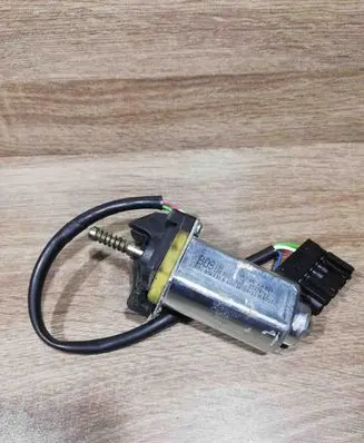 BMW 5 F10 F11 Seat adjustment motor 03826