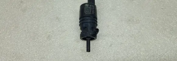 BMW 5 F10 F11 Windscreen/windshield washer pump 6934160 3240479 13264011