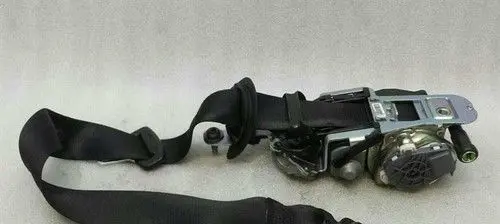 Mercedes-Benz C W204 Front seatbelt buckle A2048602686