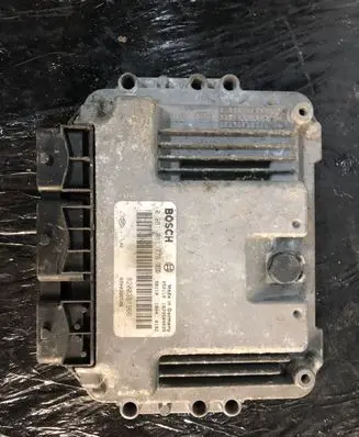 Renault Scenic II - Grand scenic II Engine control unit/module 0281011776 8200391966