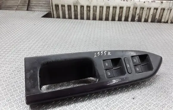 Volkswagen Touran I Electric window control switch 1T1867371F
