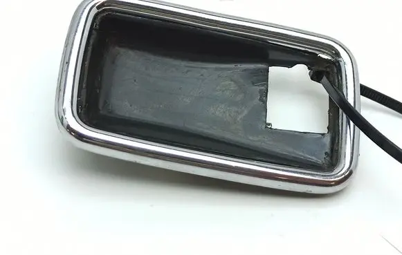 Mercedes-Benz COMPAKT W115 Front door handle cover 1087660511