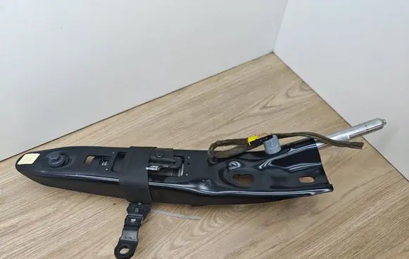 Volvo XC90 Front seatbelt 31351452 624043900A 6298038