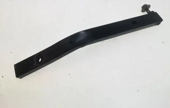 Audi A4 S4 B8 8K Radiator support slam panel bracket 8K0805528A