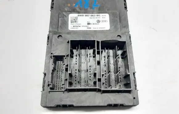 Audi A4 S4 B9 8W Comfort/convenience module 8W0907063BG