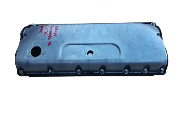 Volkswagen Touareg I Rocker cam cover 070103469A