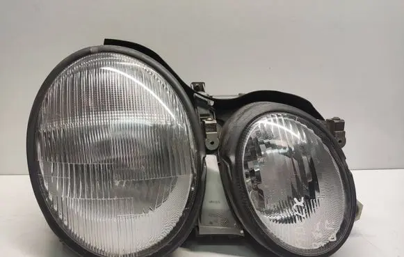 Mercedes-Benz CLK A208 C208 Headlight/headlamp PY21W1156WA