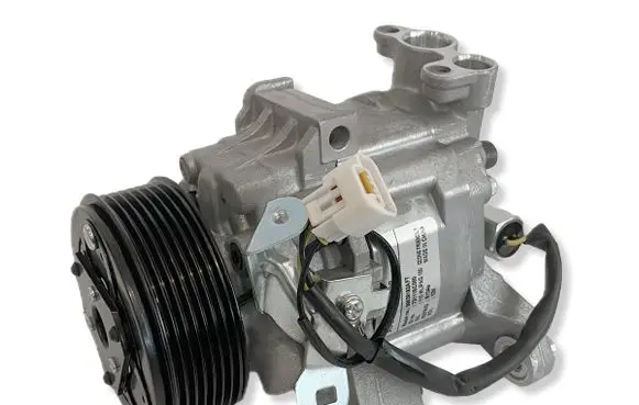 Subaru Impreza III Air conditioning (A/C) compressor (pump) 73111SC000 73111SC001 73111SC0Q0