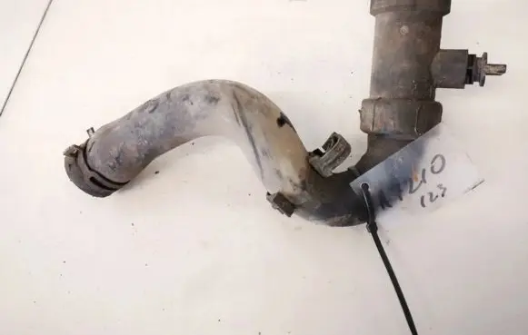 Audi A6 S6 C5 4B Engine coolant pipe/hose