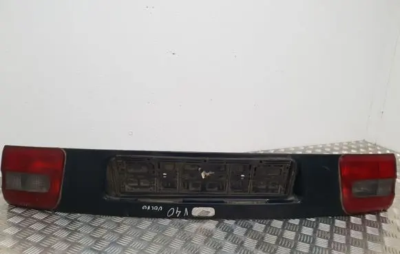 Volvo S40, V40 Tailgate trim 291600