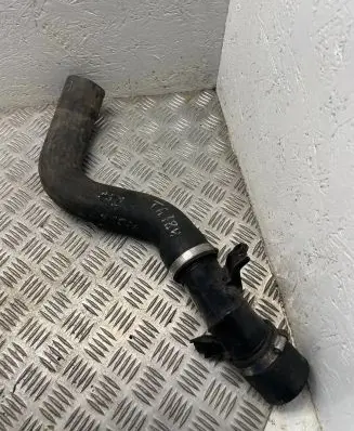 Toyota Avensis T250 Intercooler hose/pipe