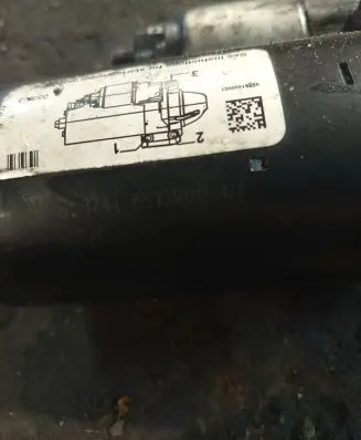 BMW 5 F10 F11 Starter motor 8515900
