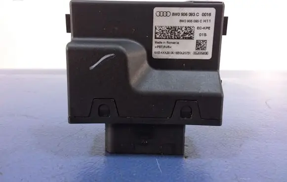 Audi A4 S4 B9 Other control units/modules 8W0906093C