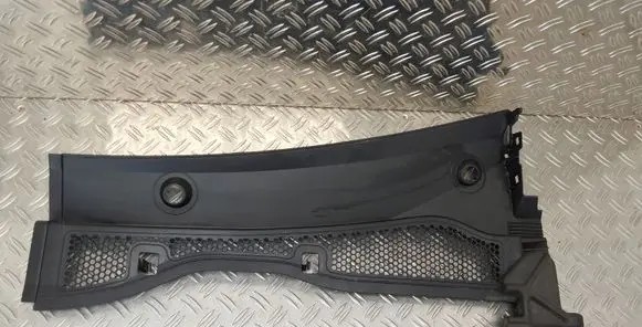 Citroen C4 III e-C4 Wiper trim 9820794580 9824416280
