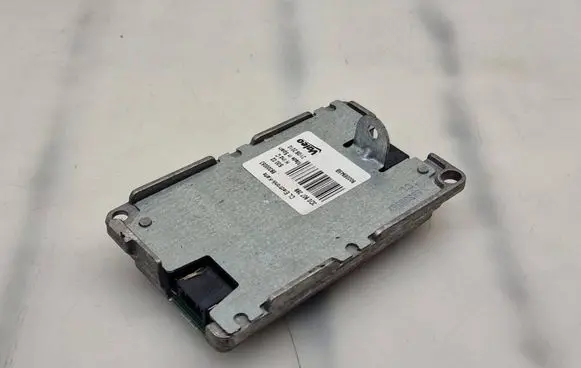 Volkswagen Phaeton Headlight ballast module Xenon 3D0907399 90008945B 89300053
