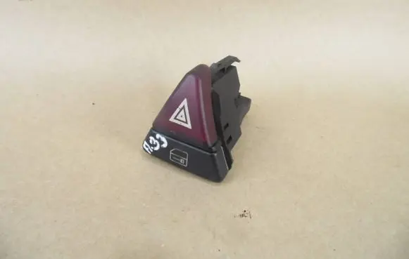 Mercedes-Benz A W168 Hazard light switch 1688206710 33100101