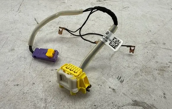 Volkswagen Golf V Airbag squib ring wiring 1K0971584