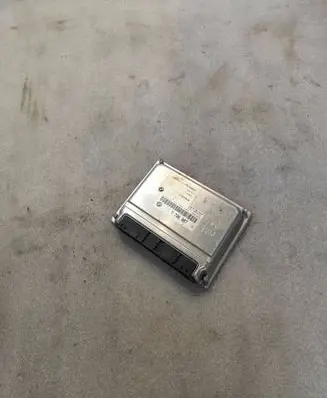 BMW 3 E46 Engine control unit/module 7786887 7787658