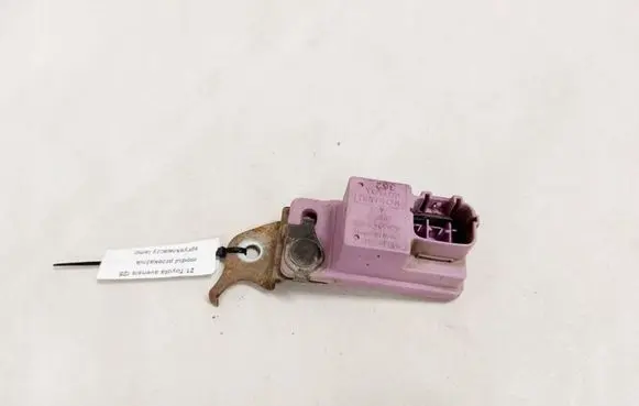 Toyota Avensis T250 Light relay 85942-02020