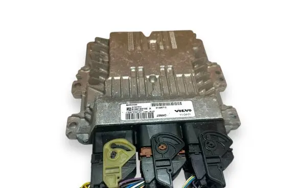 Volvo V60 Engine control unit/module 31336712 S180134102A J38AC