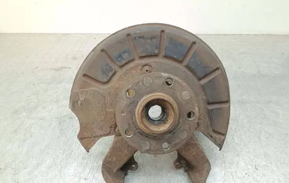Skoda Yeti (5L) Front wheel hub spindle knuckle