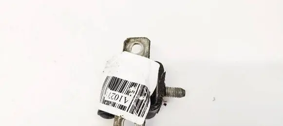Mitsubishi Outlander Tailgate/trunk/boot hinge