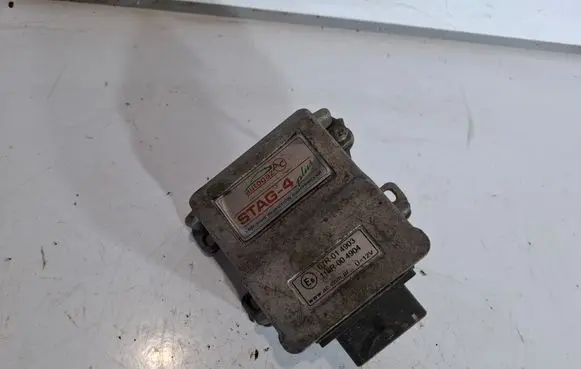 Isuzu Trooper LP gas control unit module 67R014903 E8110R004904
