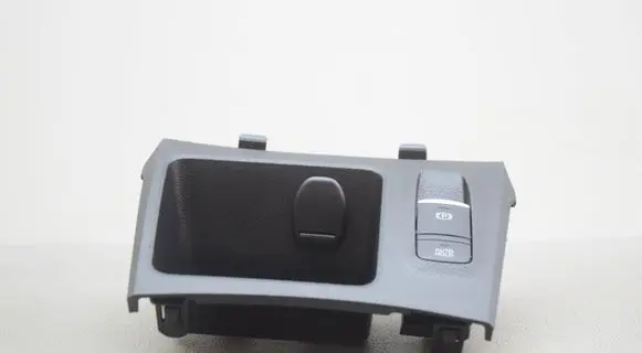Nissan Qashqai Other center console (tunnel) element 969XCHV50A