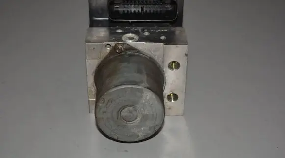 BMW 5 E60 E61 ABS Pump 0265234029 34516767235 34526767237