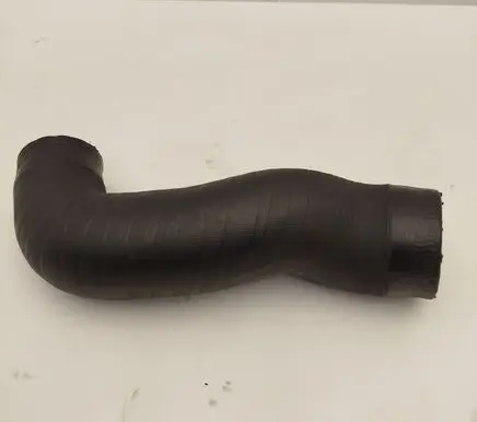 Volvo V70 Intercooler hose/pipe