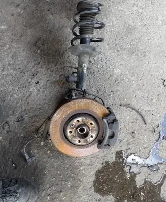 Renault Espace - Grand espace V Front wheel hub spindle knuckle