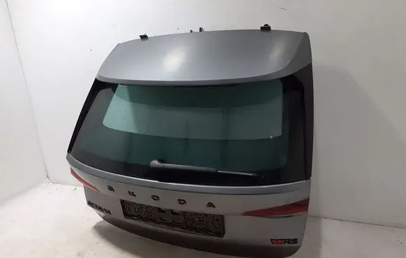 Skoda Octavia Mk4 Tailgate/trunk/boot lid 5E7827023A