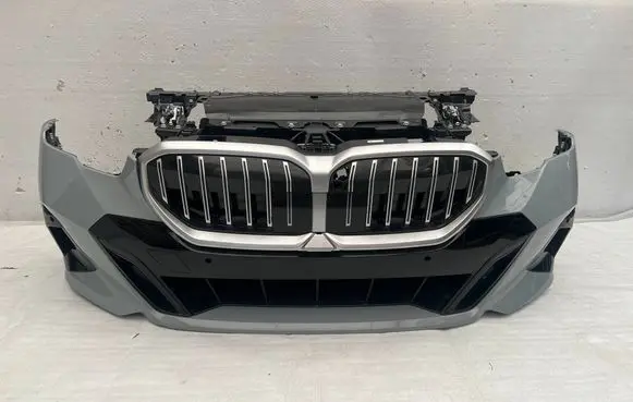 BMW 5 G60 G61 Front piece kit C4P