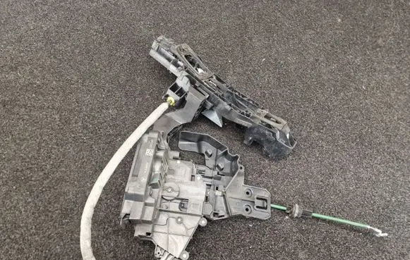 Mercedes-Benz GLC X253 C253 Rear door lock A0997303800 A0998200283 A2220064099