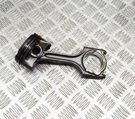 Volvo XC40 Piston 32213692 31401957