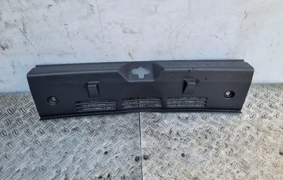 Seat Altea Rear sill trim cover 5P0863485B