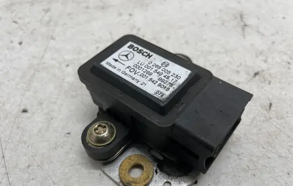 Mercedes-Benz E W211 ESP (stability system) control unit 0265005230 0015404517